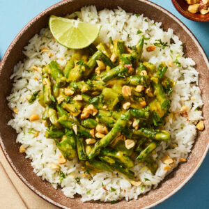 Веганский тайский кокосово-имбирный карри